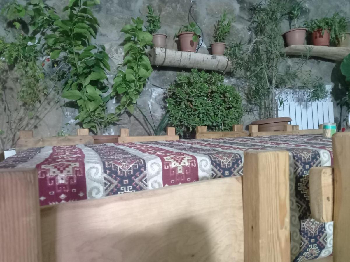 Byurakan Guesthouse & Cottage Kültér fotó