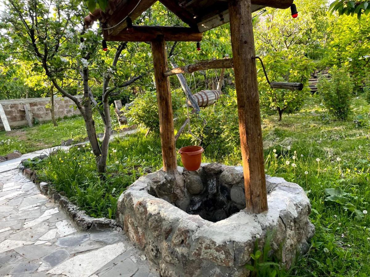 Byurakan Guesthouse & Cottage Kültér fotó